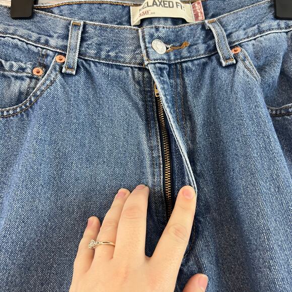 Levi's Relaxed Fit 550 Tapered Leg Medium Wash Jeans Size 34 - Picture 4 of 10